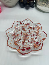 Load image into Gallery viewer, Rose Gold/Flower Mandala Trinket Dish