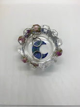 Load image into Gallery viewer, Floral Crystal Dish