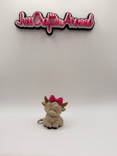 Load image into Gallery viewer, Highland Cow Keychain