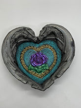 Load image into Gallery viewer, Dragon Heart Dish