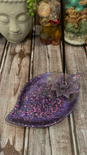 Load image into Gallery viewer, Iridescent Lotus Leaf Dish/Incense Burner