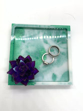 Load image into Gallery viewer, Green and White Succulent Square Jewelry Dish