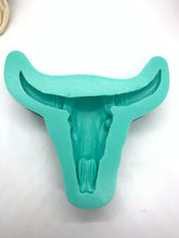 Load image into Gallery viewer, Cow Skull Silicone Mold
