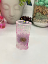 Load image into Gallery viewer, Glittery Flower  Lighter Sleeve