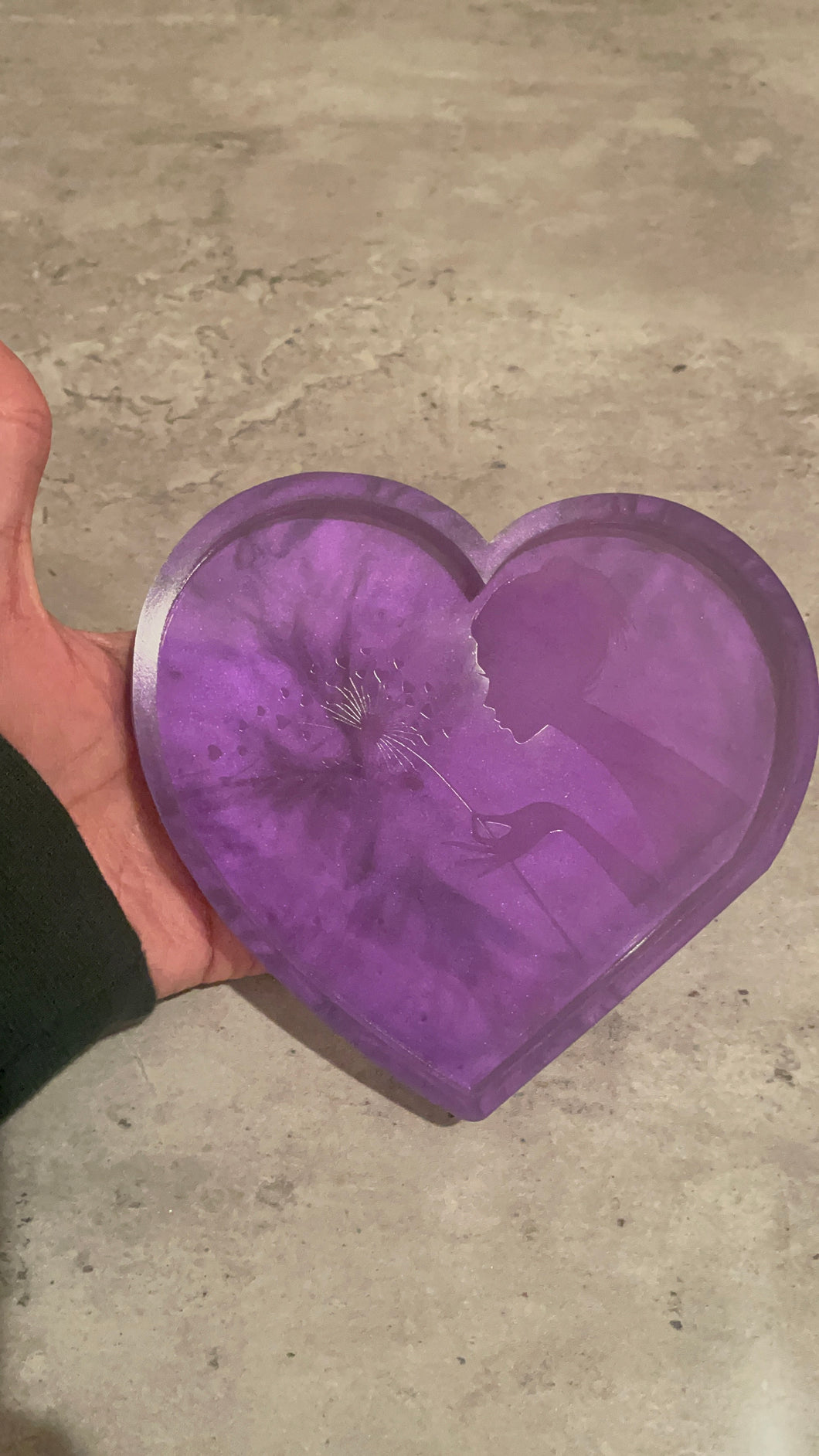 Blowing Hearts Standing Heart Silicone Mold