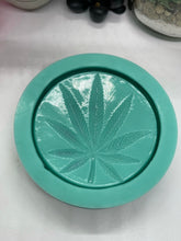 Load image into Gallery viewer, Herb Leaf Ashtray Silicone Mold