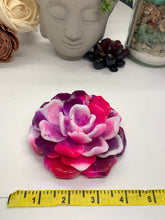 Load image into Gallery viewer, 4 inch Flower Silicone Mold